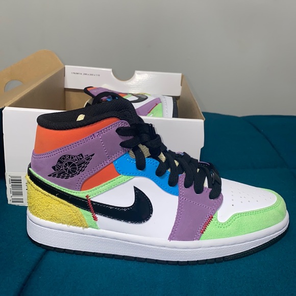 Jordan Shoes - women’s air jordan’s 1 mid se lightbulb